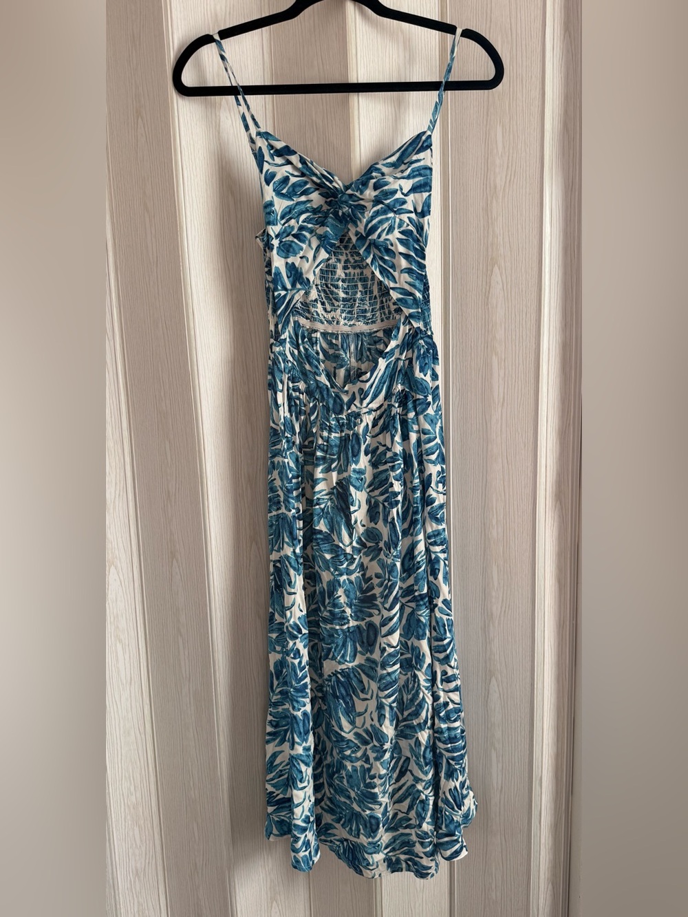 SHEIN Blue Leaf-Print Maxi Dress